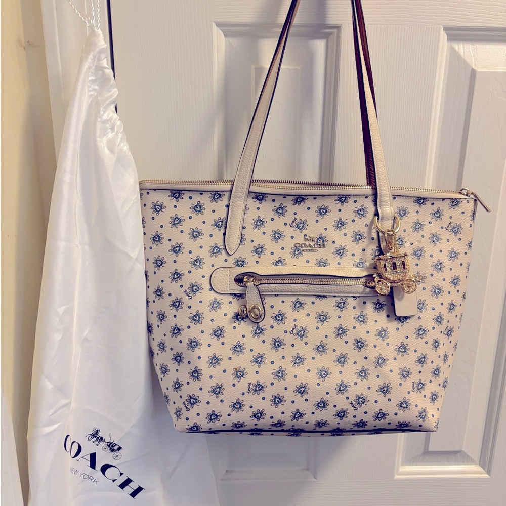 Coach tote